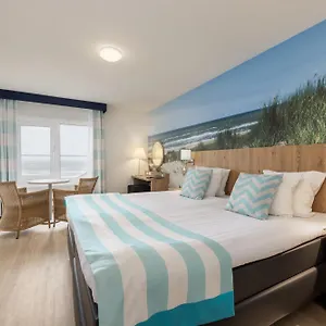 Beachhotel By Center Parcs Зандфорт